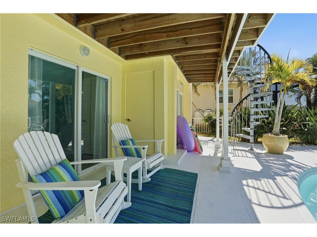 468 Capri Court Marco Island FL 34145 226006829 image9