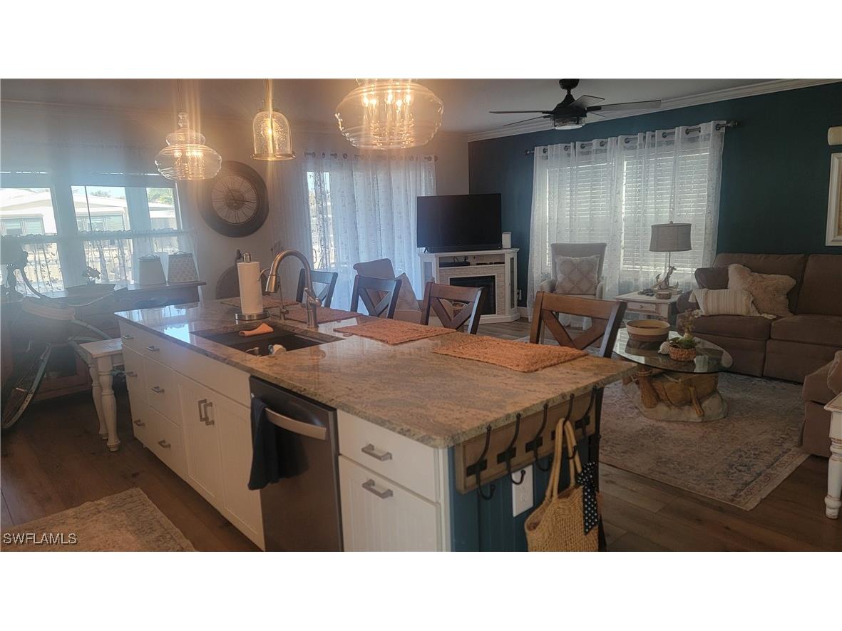 4680 Lahaina Bonita Springs FL 34134 225083897 image2