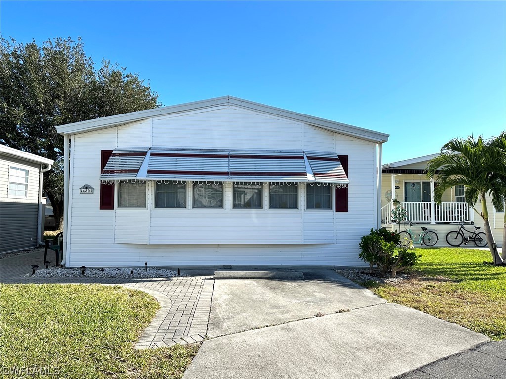 4680 Slash Pine Way W Estero FL 33928 223021504 image1