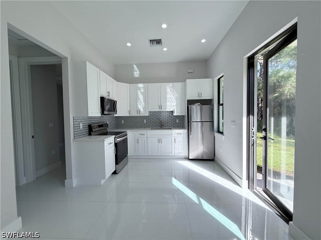4681 18th Avenue SE Naples FL 34117 226019294 image2