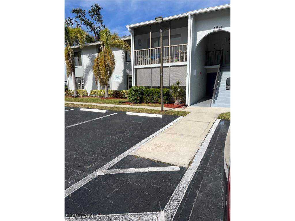4681 Lakeside Club Boulevard #1 Fort Myers FL 33905 222077360 image1