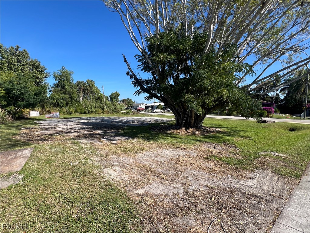 4683 Duera Mae Drive Fort Myers FL 33908 2025023251 image3