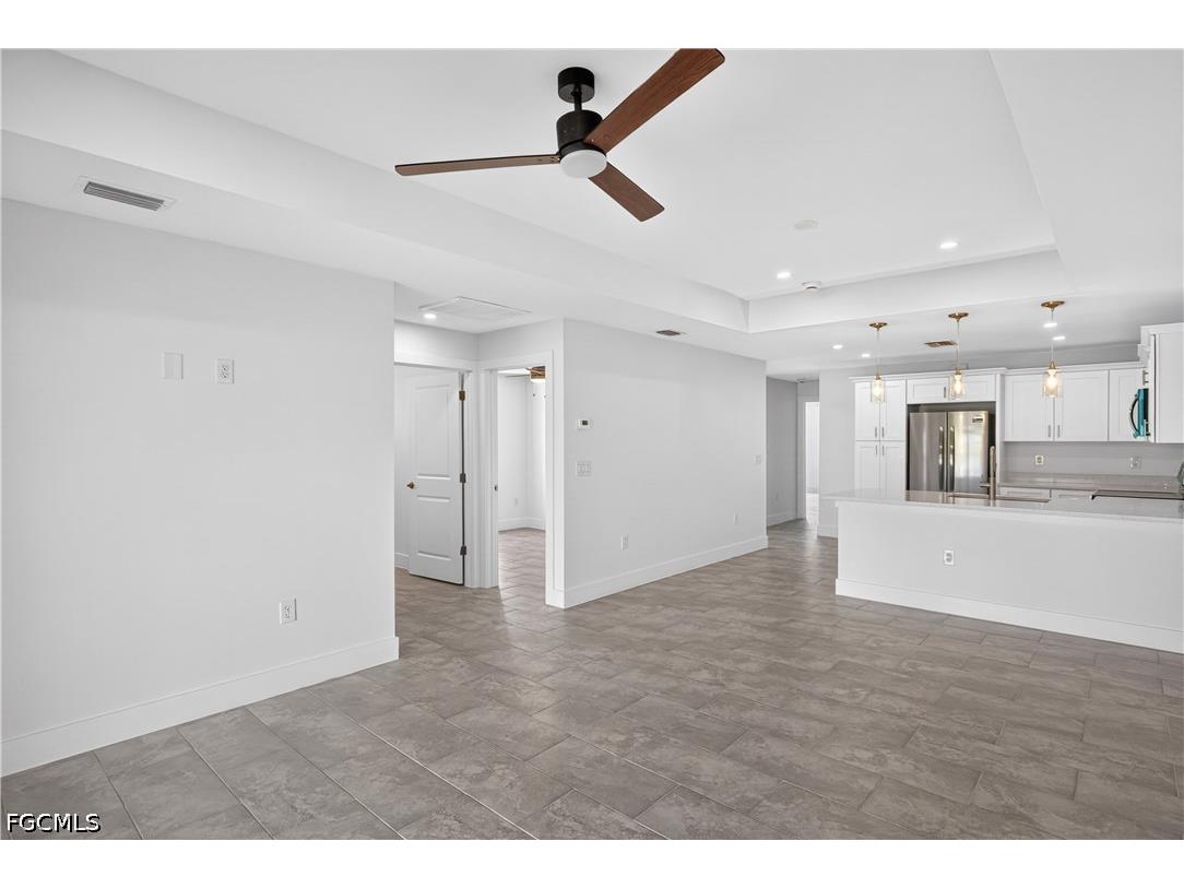 4686-4688 Golfview Boulevard Lehigh Acres FL 33973 2026020543 image7