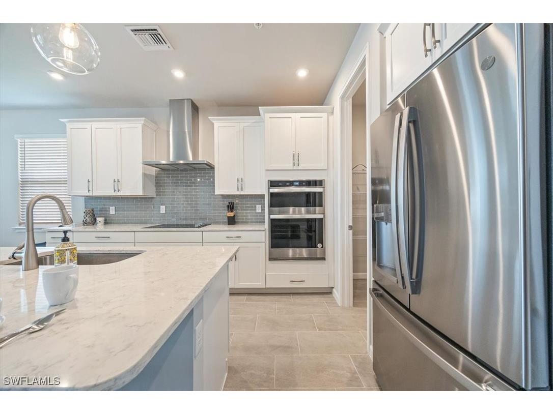 4687 Arboretum Circle #203 Naples FL 34112 225082074 image12