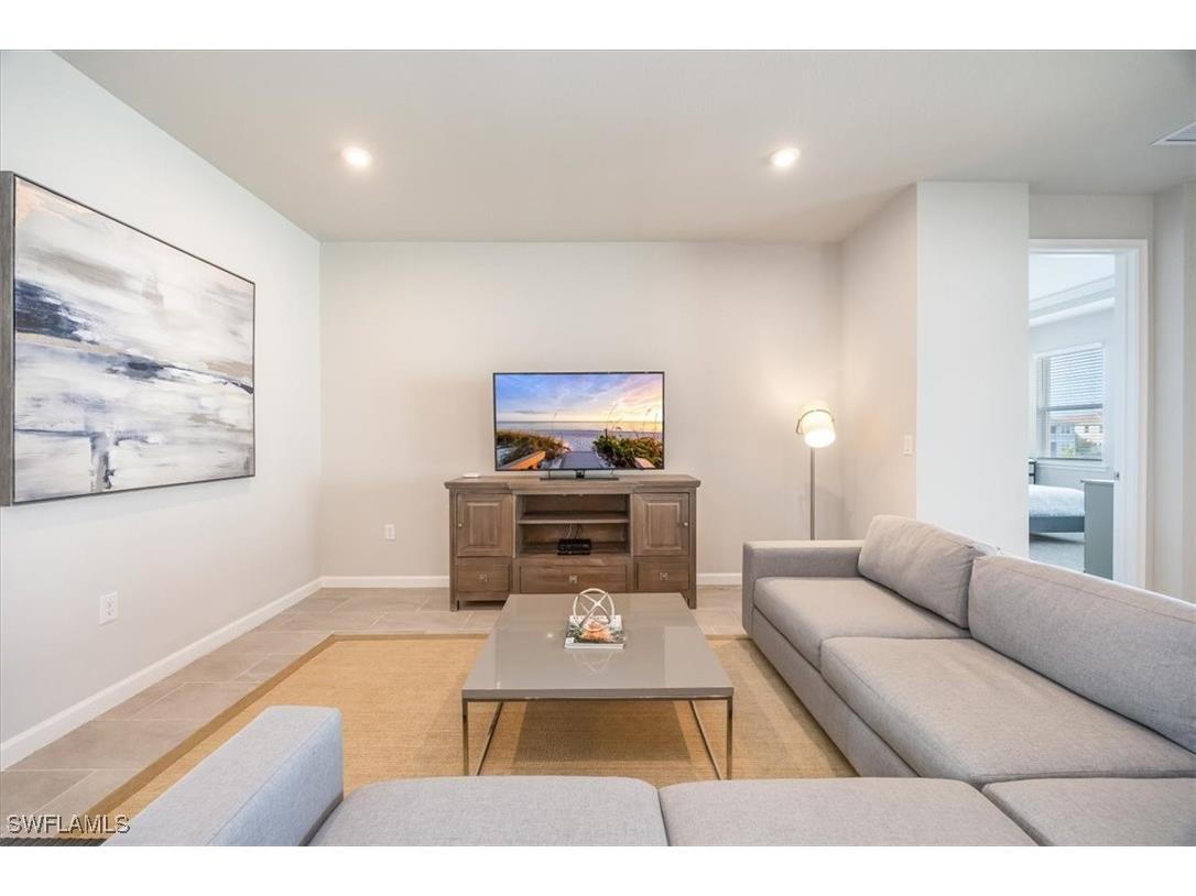4687 Arboretum Circle #203 Naples FL 34112 225082074 image6
