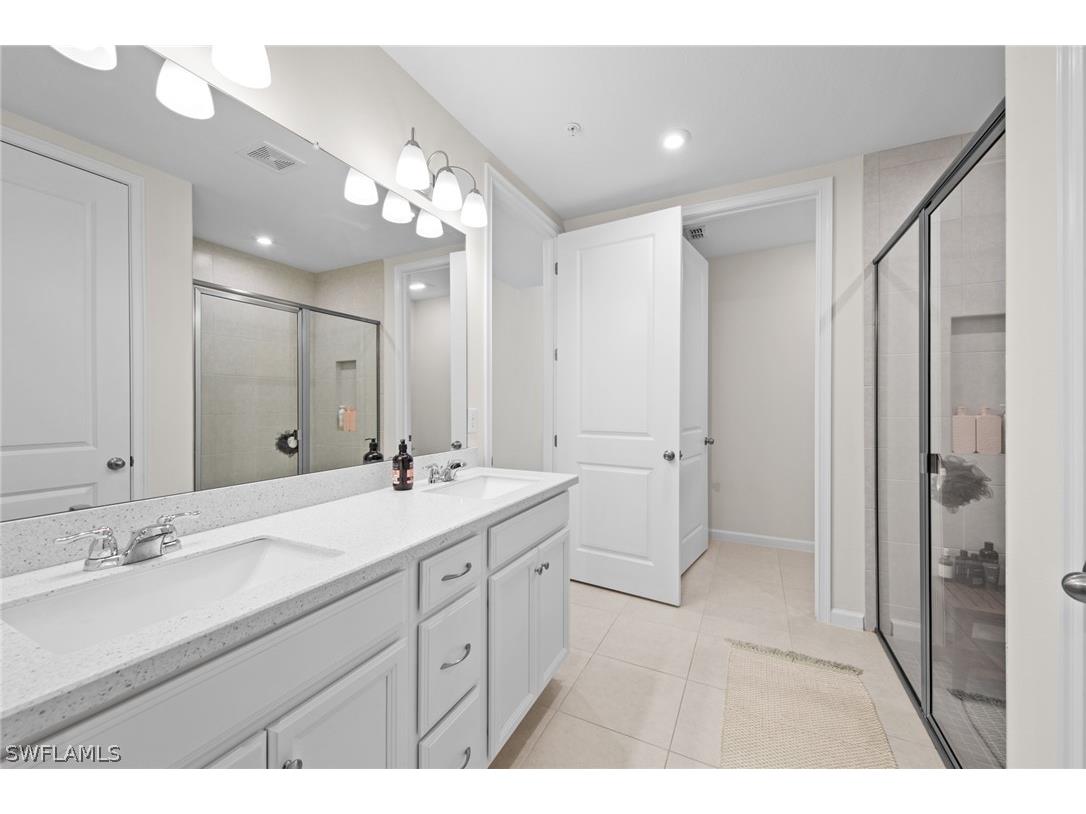 4688 Arboretum Circle #101 Naples FL 34112 226006612 image8