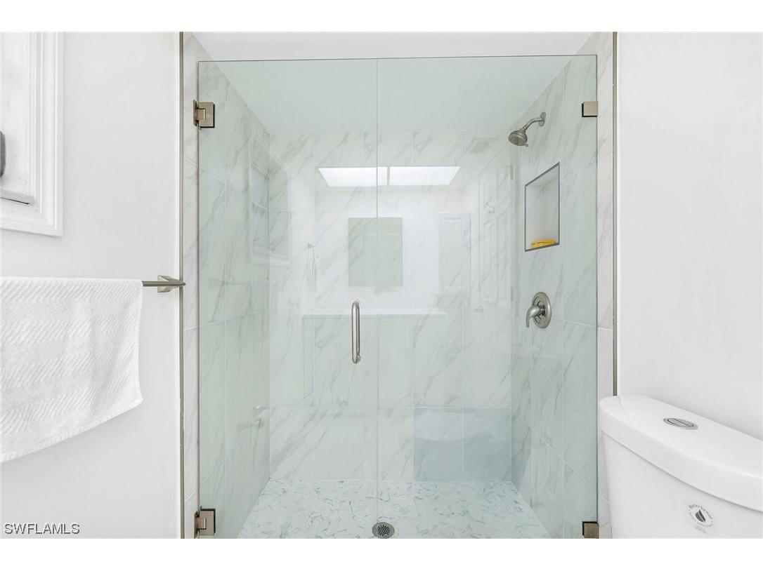 4688 Pembrooke Lane Bonita Springs FL 34134 223040631 image17