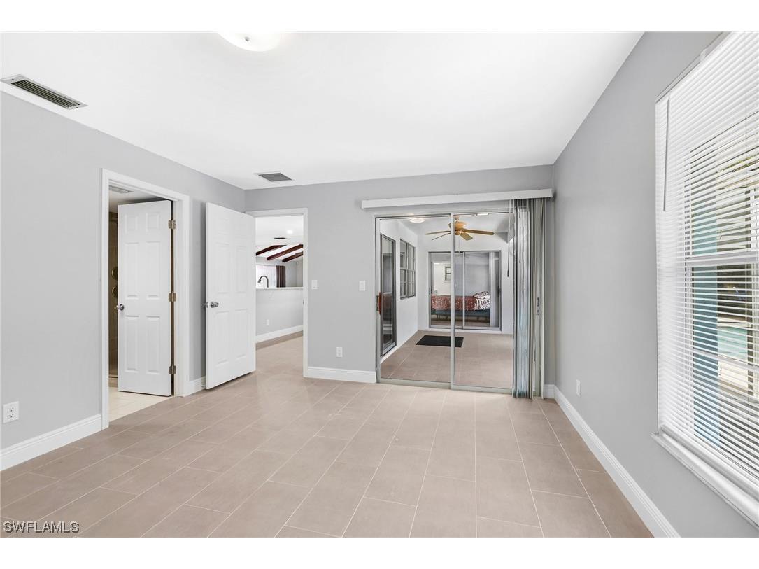 4688 Pembrooke Lane Bonita Springs FL 34134 223040631 image21