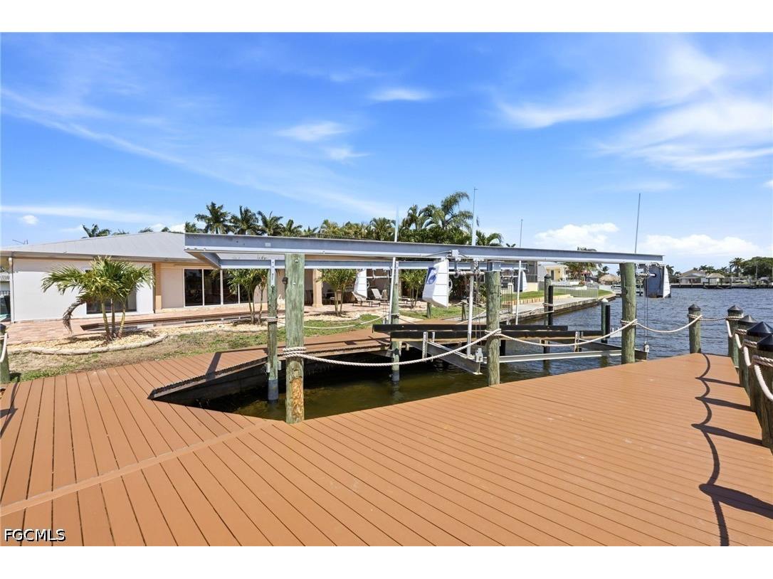 469 Bayshore Drive Cape Coral FL 33904 2026021098 image24