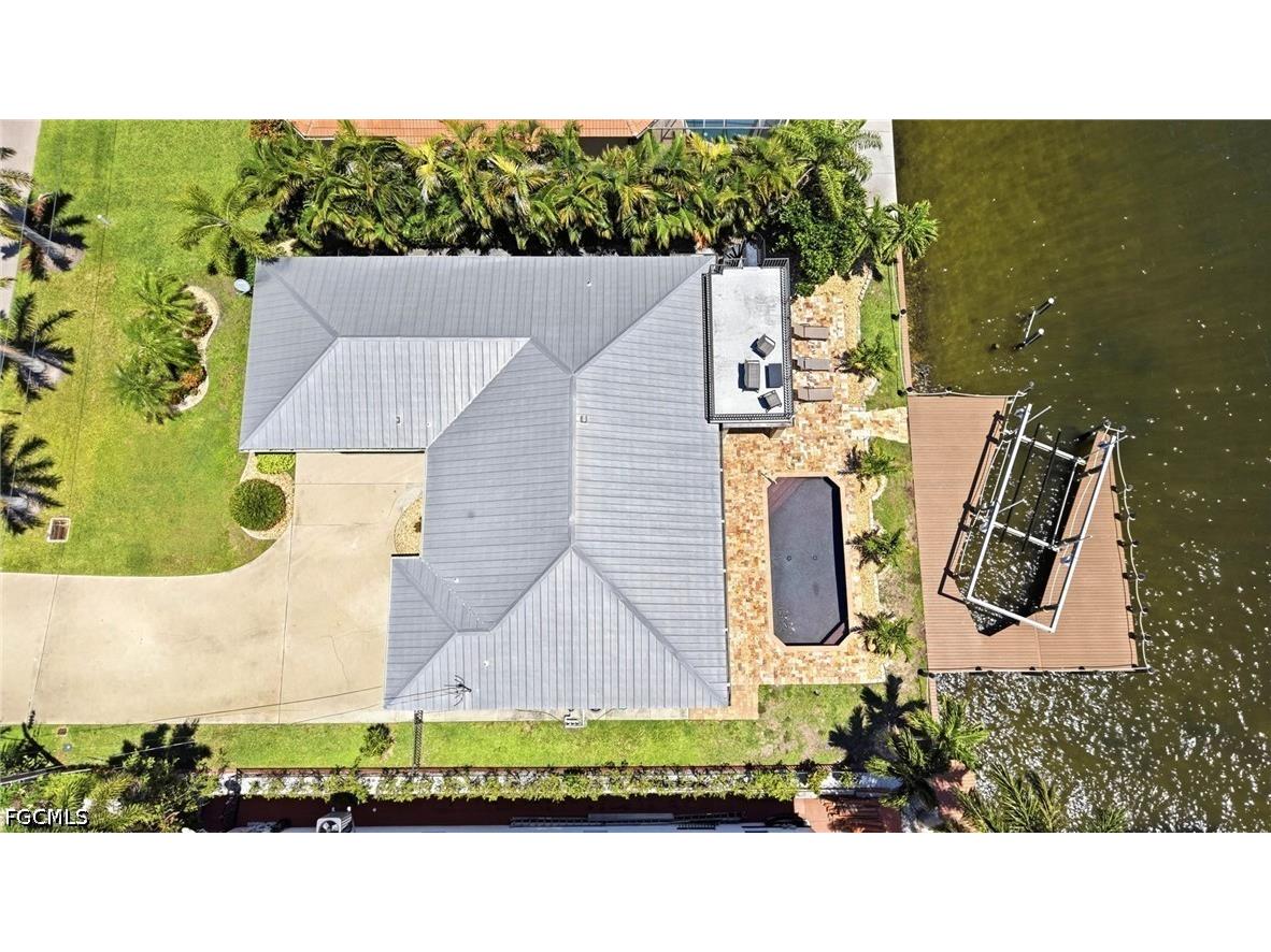 469 Bayshore Drive Cape Coral FL 33904 2026021098 image32