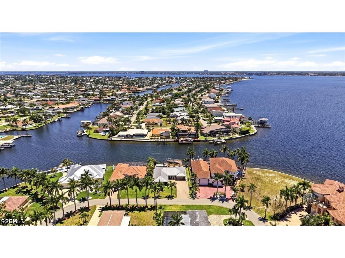 469 Bayshore Drive Cape Coral FL 33904 2026021098 image48