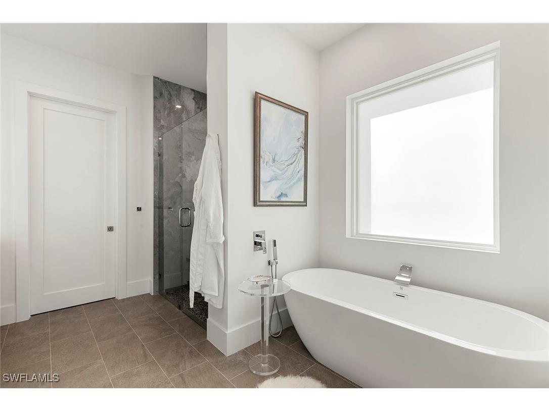 469 Germain Avenue Naples FL 34108 225078087 image18