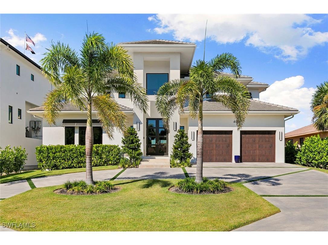 469 Germain Avenue Naples FL 34108 225078087 image2