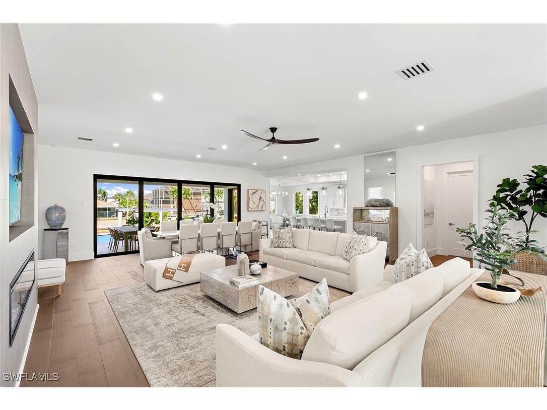 469 Germain Avenue Naples FL 34108 225078087 image3