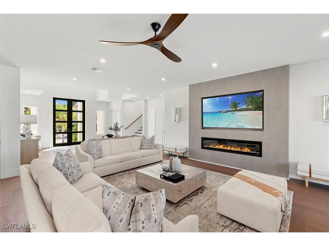 469 Germain Avenue Naples FL 34108 225078087 image4