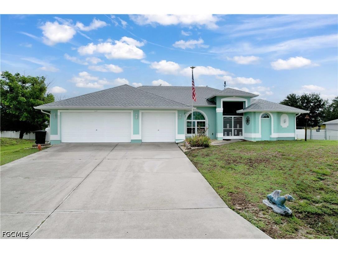 469 NE 1st Place Cape Coral FL 33909 2026024206 image1