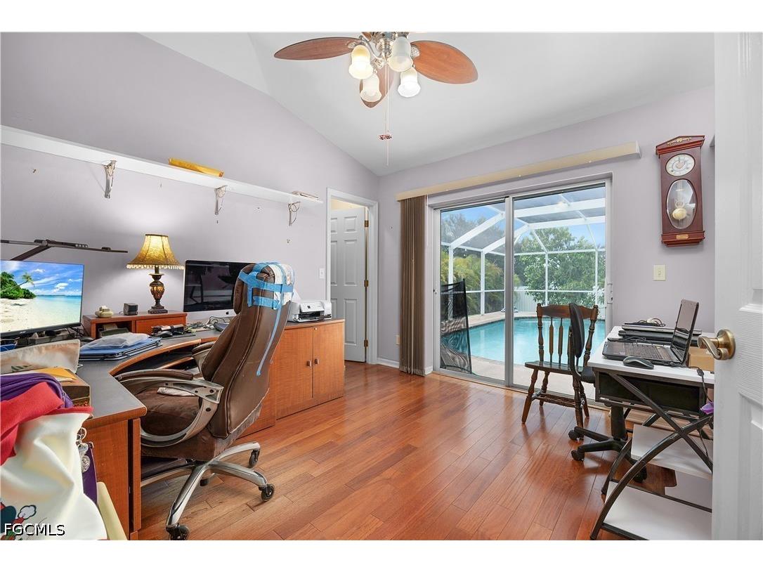 469 NE 1st Place Cape Coral FL 33909 2026024206 image22