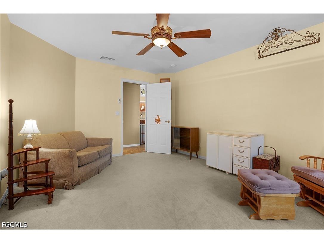 469 NE 1st Place Cape Coral FL 33909 2026024206 image24