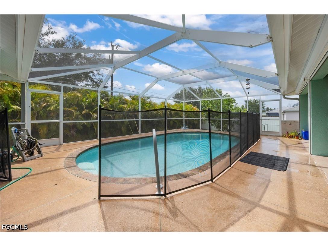 469 NE 1st Place Cape Coral FL 33909 2026024206 image38