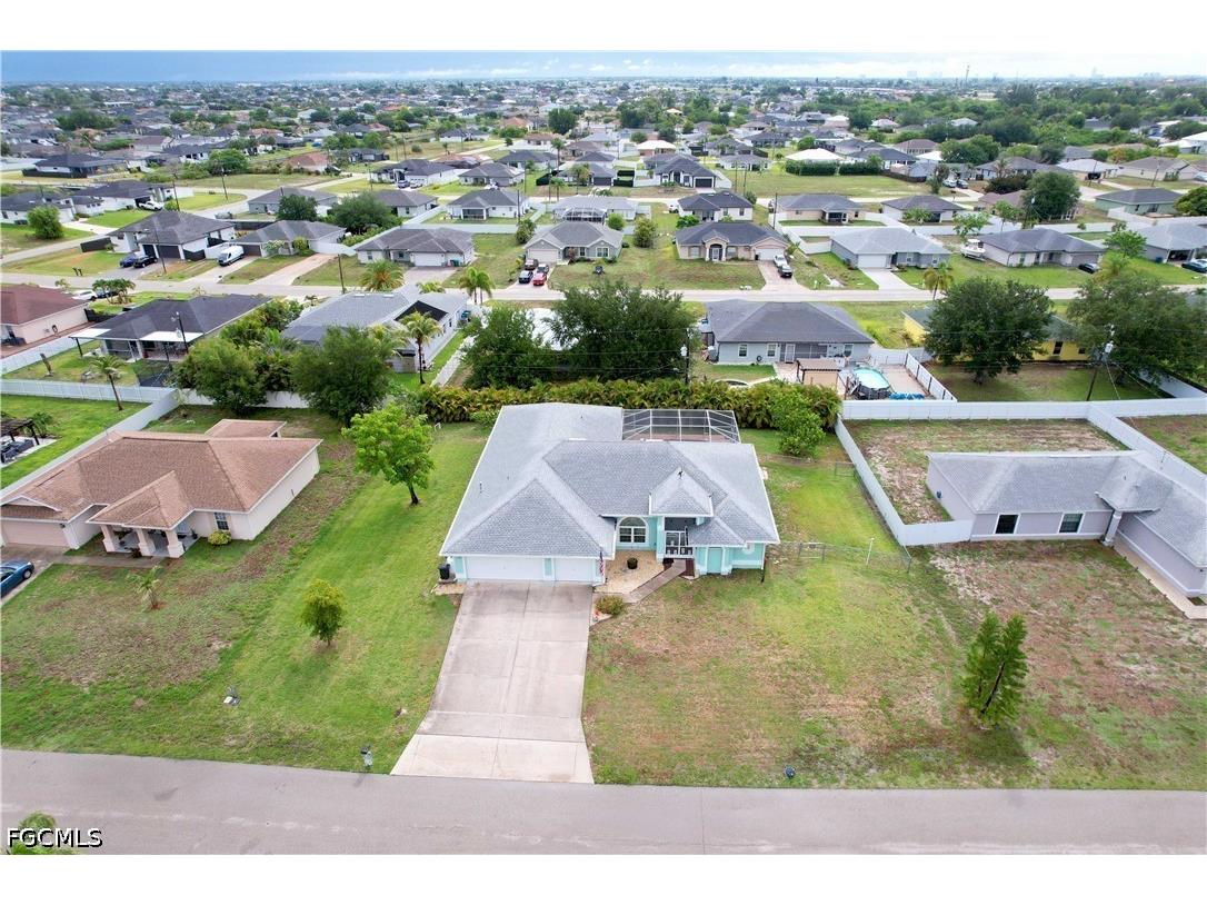 469 NE 1st Place Cape Coral FL 33909 2026024206 image8