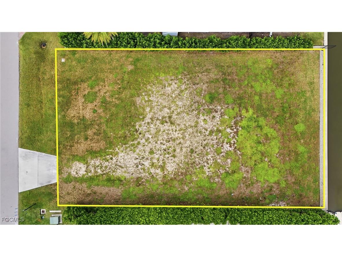 469 Trade Winds Avenue Naples FL 34108 2025017116 image14