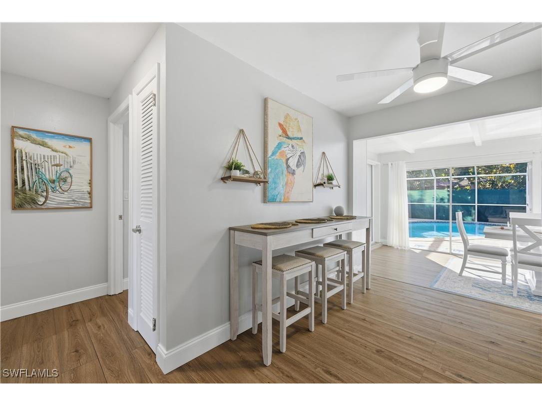 4690 Parrot Avenue Naples FL 34104 225084903 image1