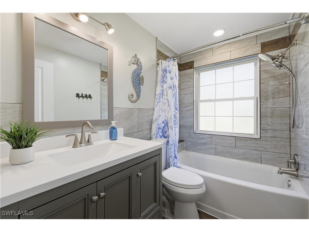 4690 Parrot Avenue Naples FL 34104 225084903 image26