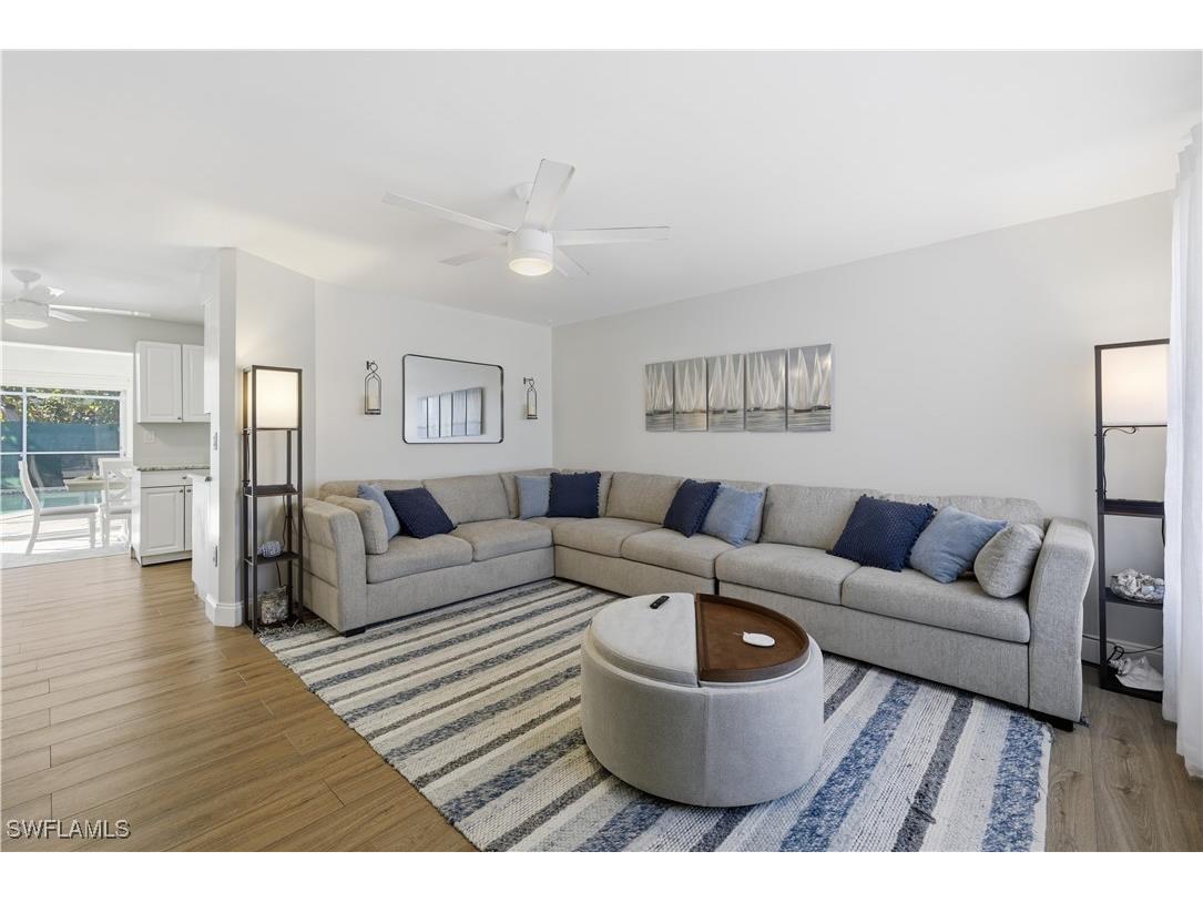 4690 Parrot Avenue Naples FL 34104 225084903 image5