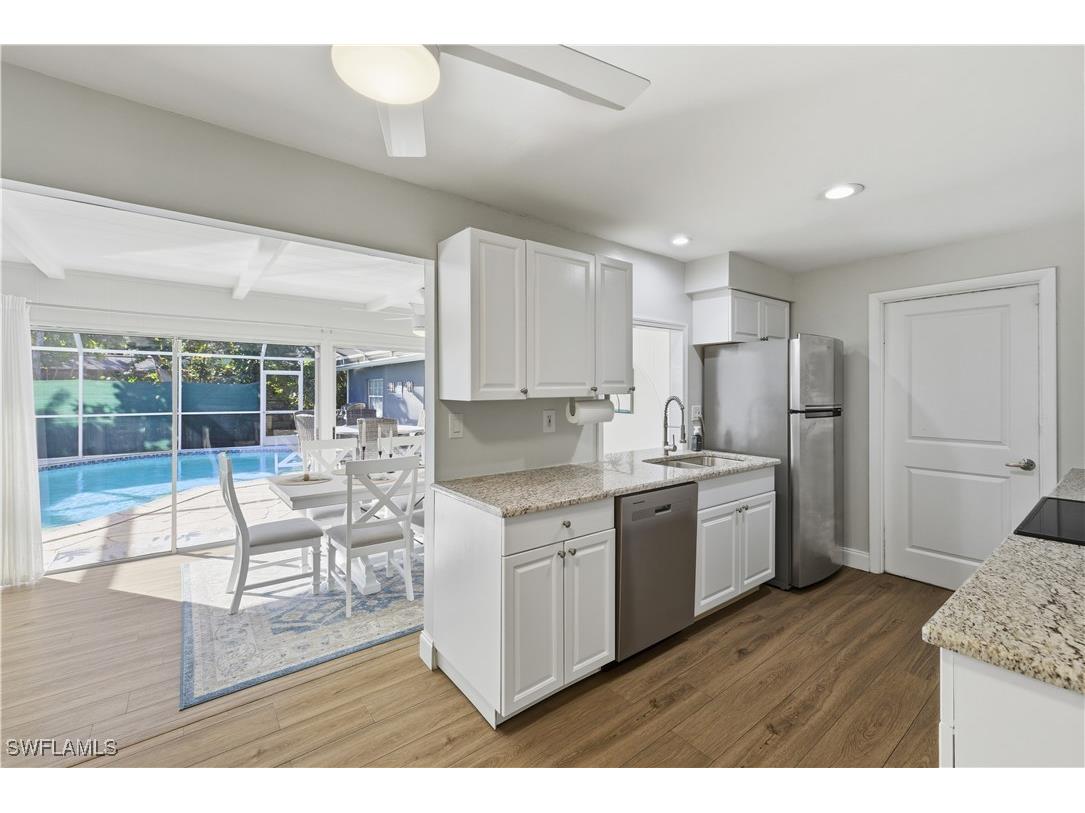 4690 Parrot Avenue Naples FL 34104 225084903 image7