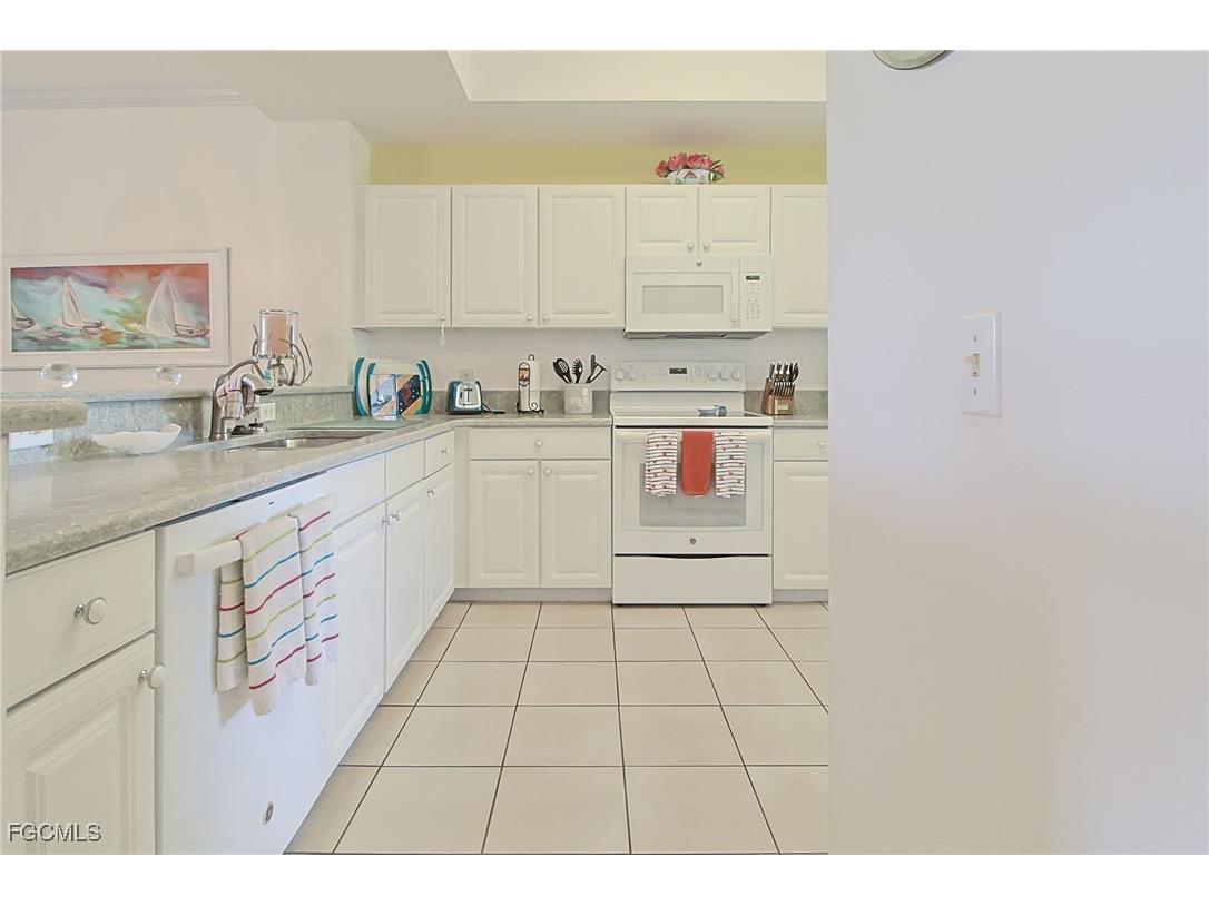 4690 Turnberry Lake Drive #104 Estero FL 33928 2025023924 image2