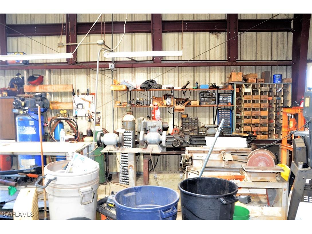 46900 Bermont Road Punta Gorda FL 33982 225060313 image21