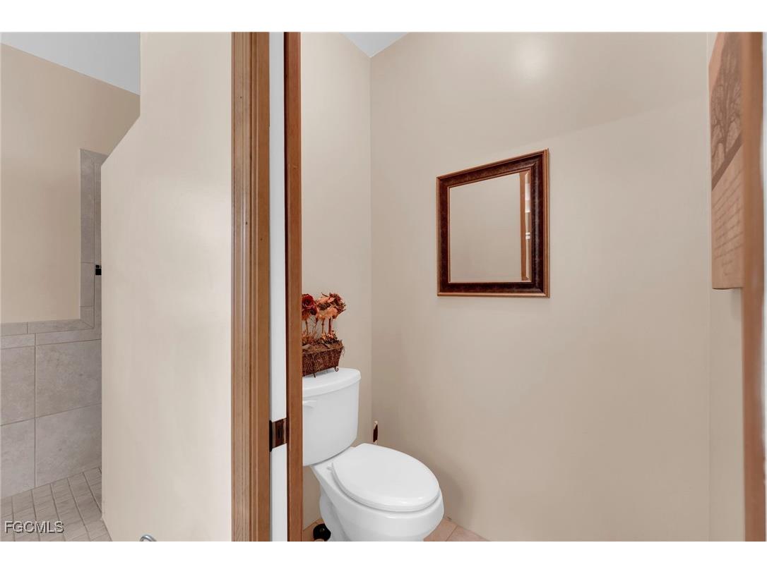 4691 Long Lake Drive Fort Myers FL 33905 2025007339 image14