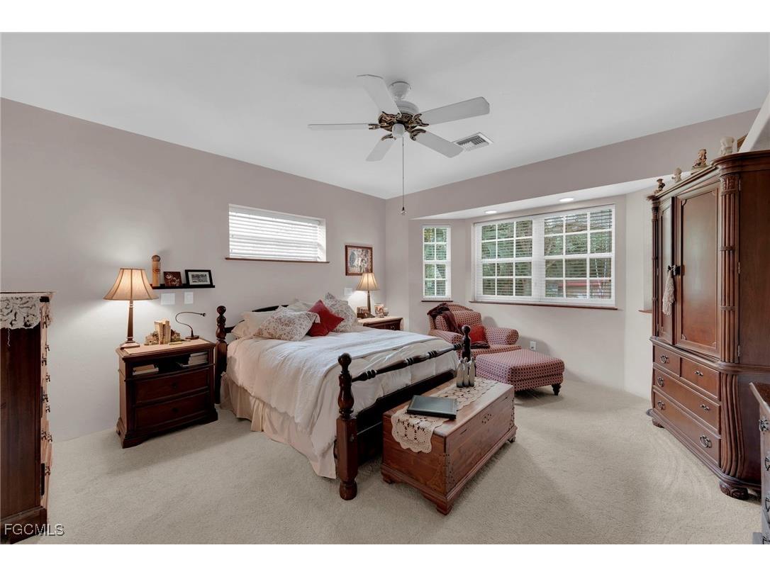 4691 Long Lake Drive Fort Myers FL 33905 2025007339 image9