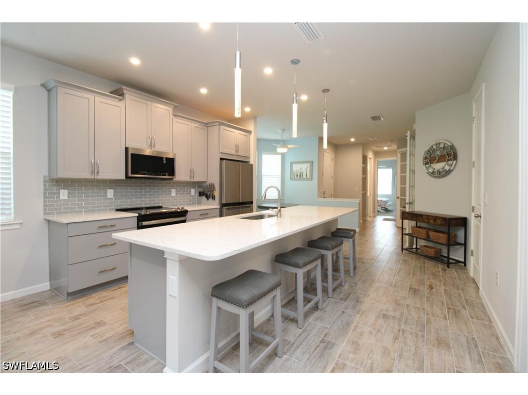4692 Arboretum Circle #102 Naples FL 34112 226023004 image10