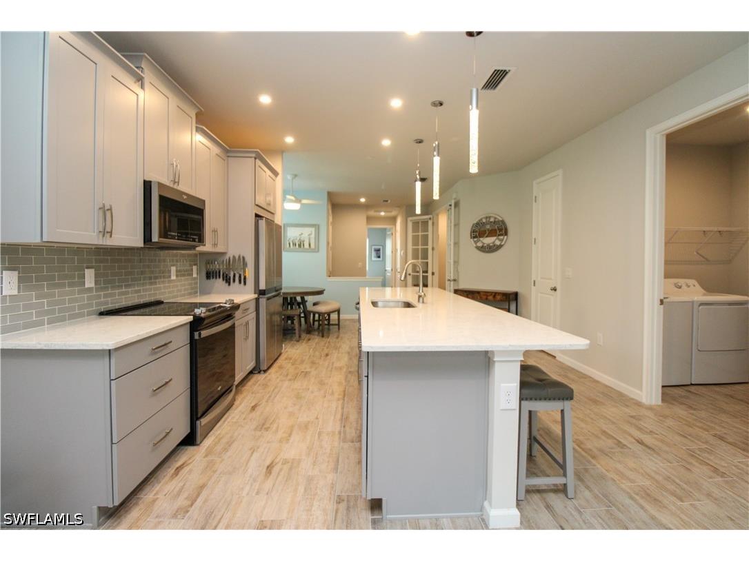 4692 Arboretum Circle #102 Naples FL 34112 226023004 image11