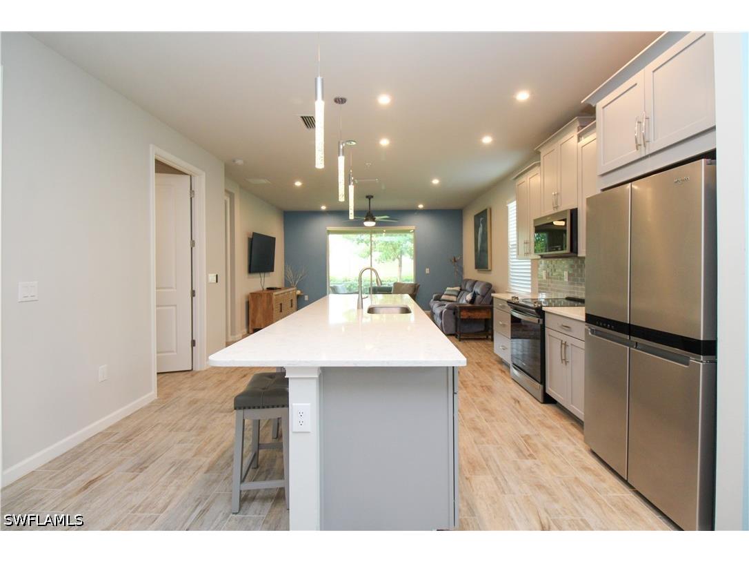 4692 Arboretum Circle #102 Naples FL 34112 226023004 image8