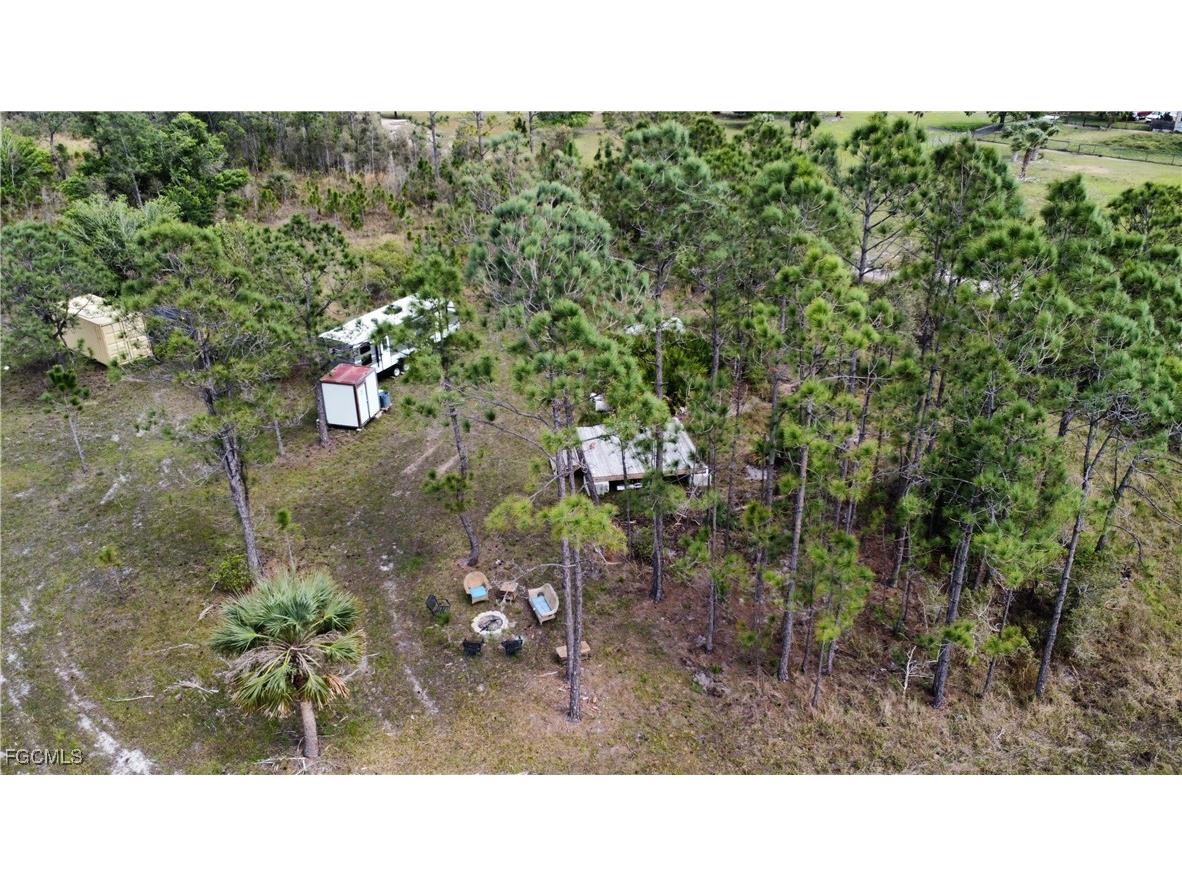 46930 Bermont Road Punta Gorda FL 33982 2025020958 image3