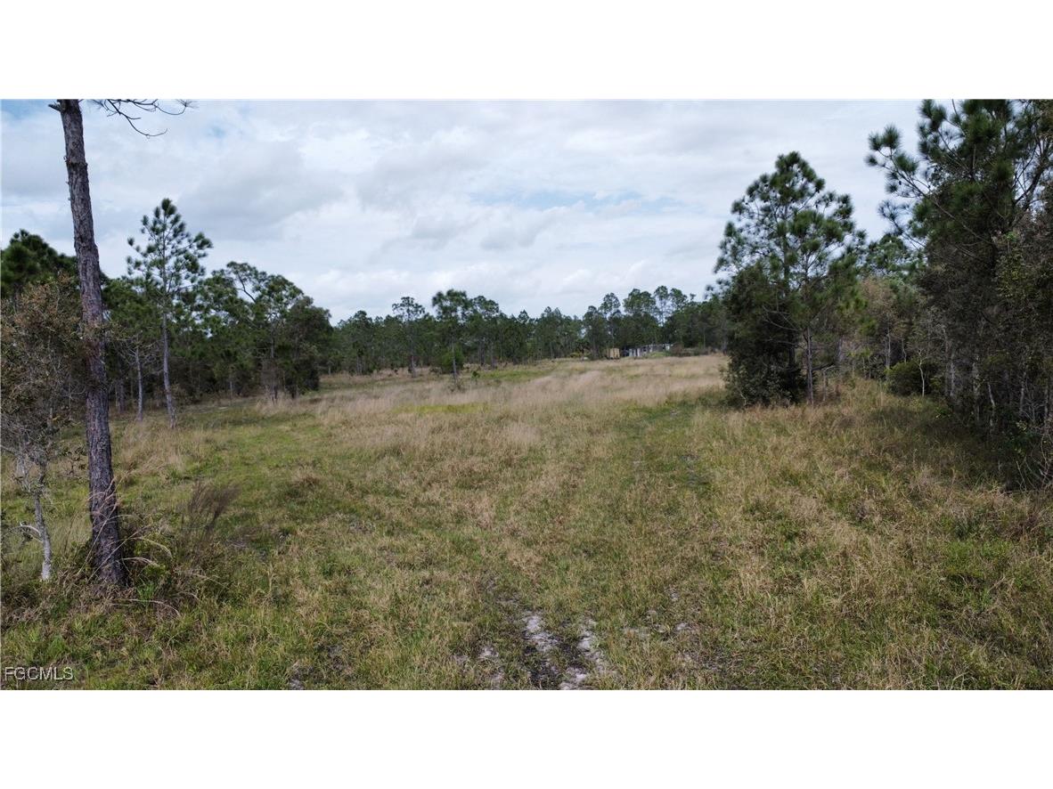 46930 Bermont Road Punta Gorda FL 33982 2025020958 image9