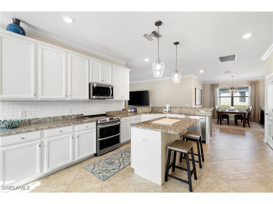 4698 Abaca Circle Naples FL 34119 225084095 image13