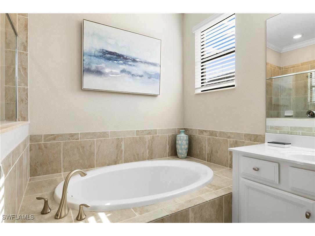 4698 Abaca Circle Naples FL 34119 225084095 image18