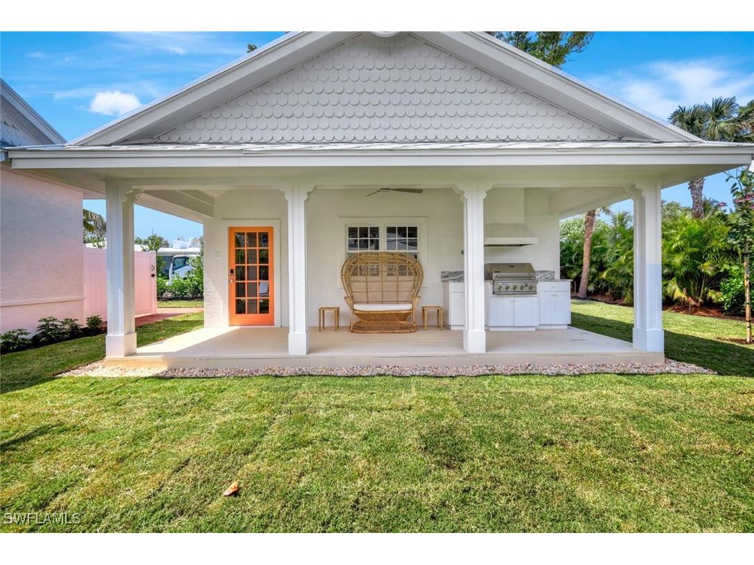 47 8th Avenue S Naples FL 34102 225082838 image22