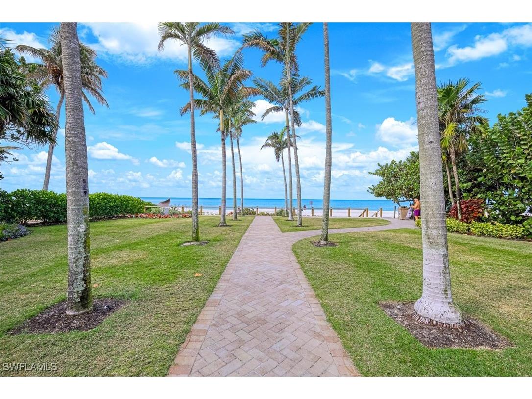 47 8th Avenue S Naples FL 34102 225082838 image24