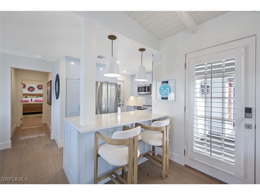 47 8th Avenue S Naples FL 34102 225082838 image8