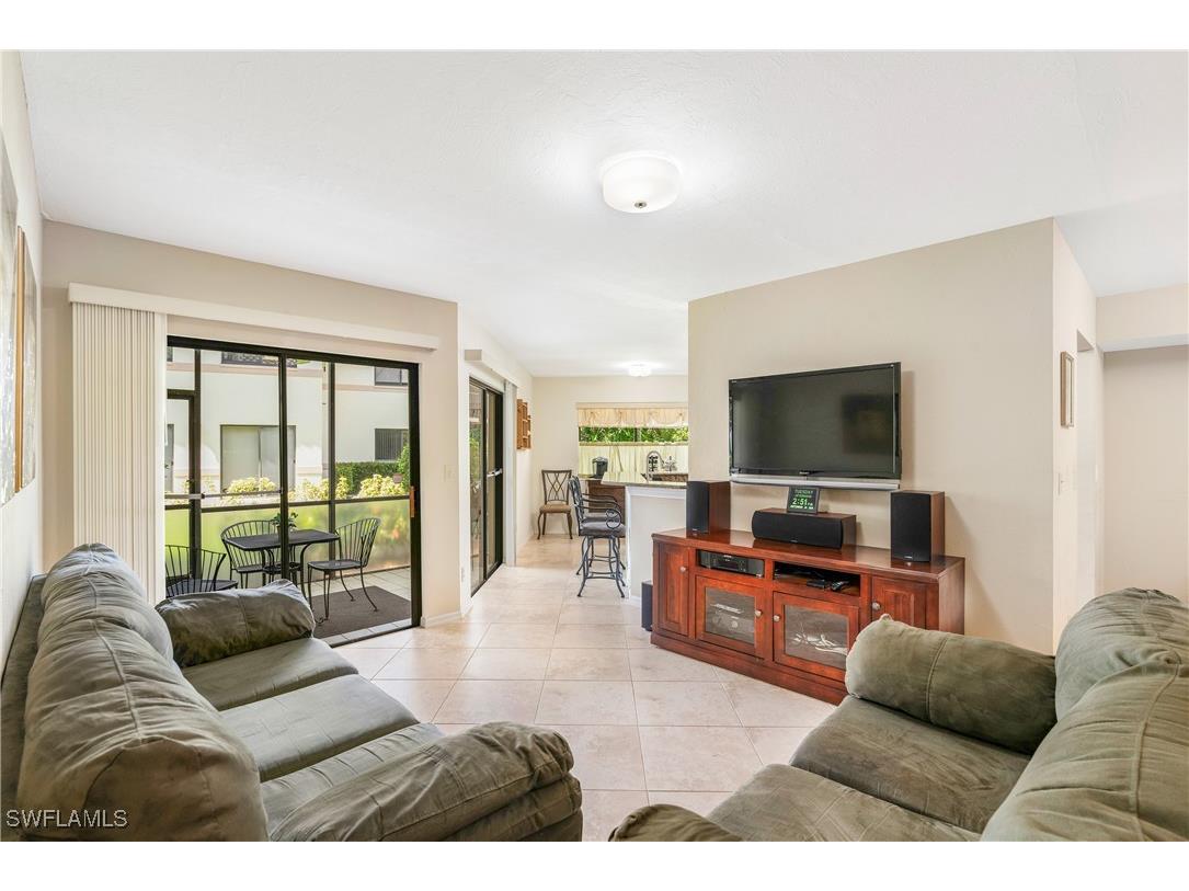 47 Bennington Drive #8-6 Naples FL 34104 226004356 image2