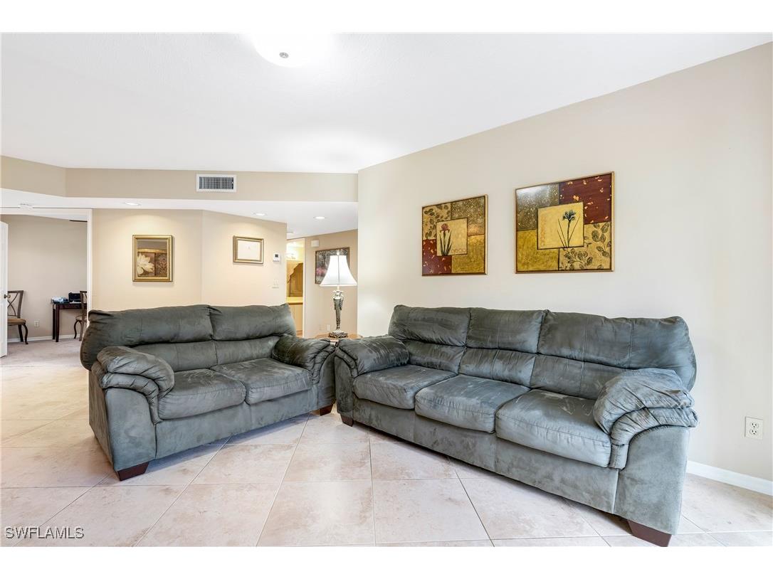 47 Bennington Drive #8-6 Naples FL 34104 226004356 image5