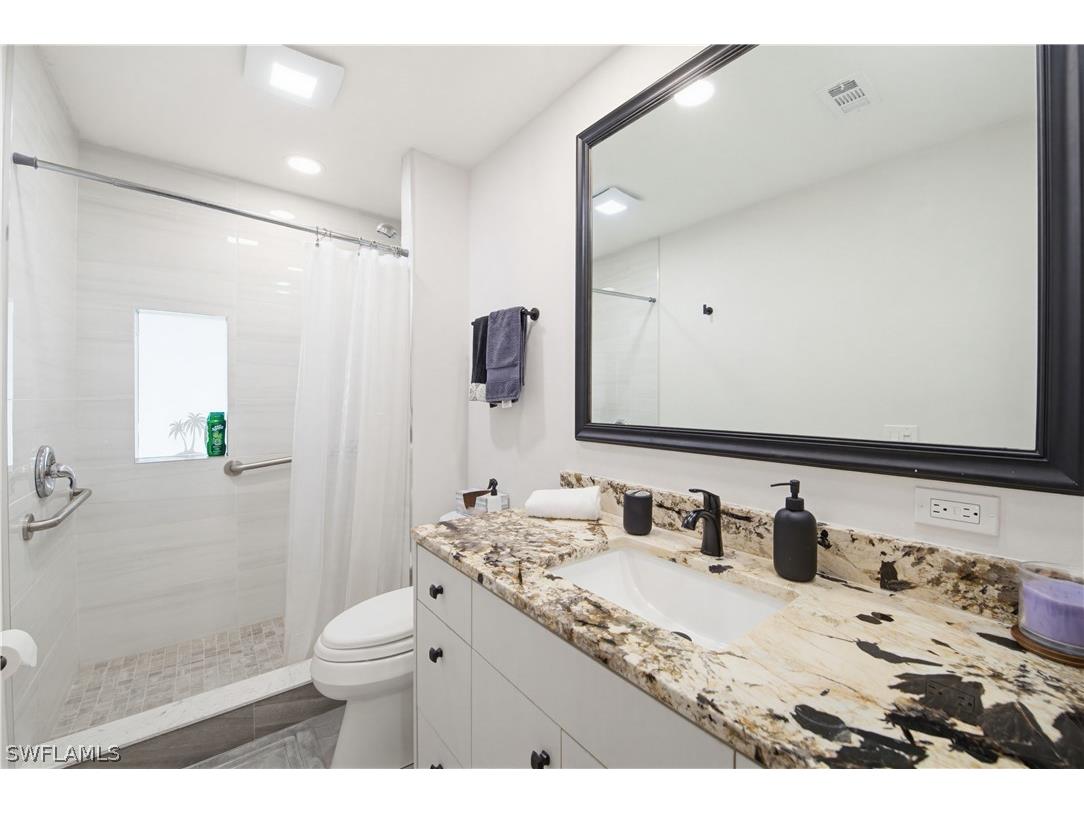 47 Constitution Drive Naples FL 34112 226012655 image13