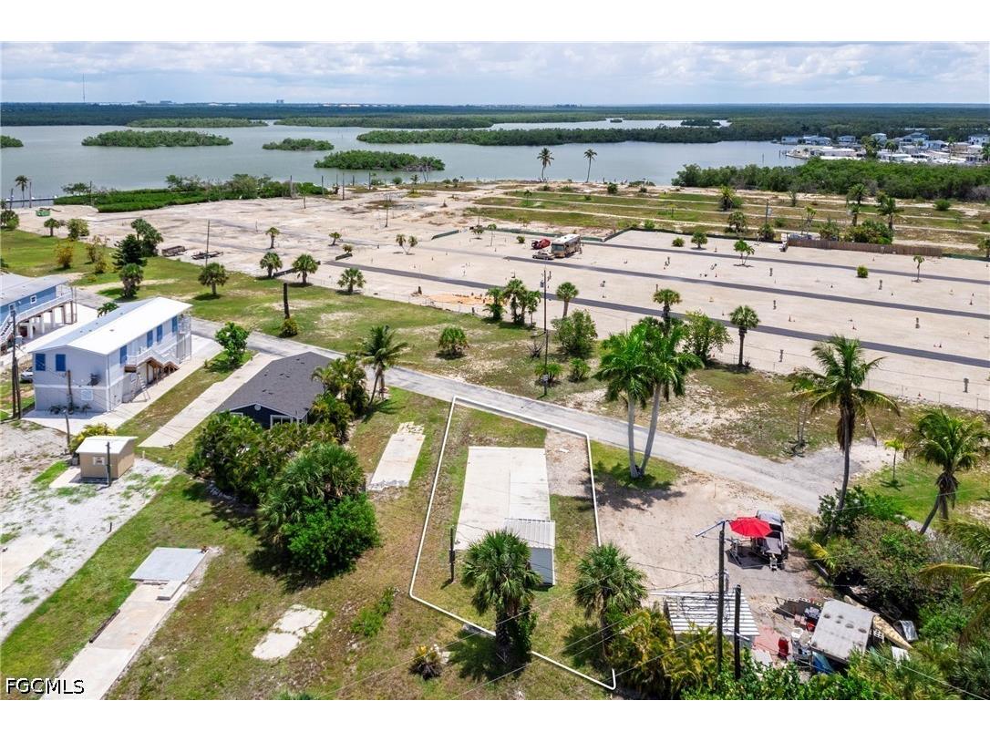 47 Oyster Bay Lane Fort Myers Beach FL 33931 2026028402 image11