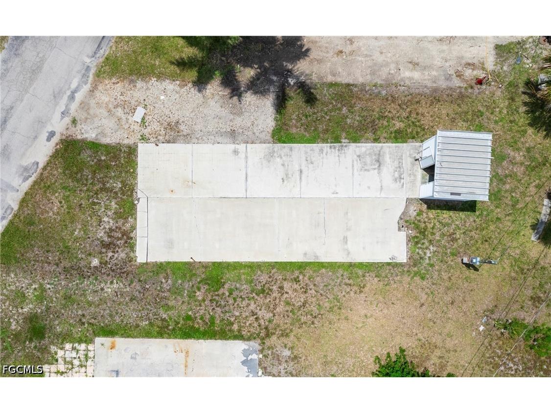 47 Oyster Bay Lane Fort Myers Beach FL 33931 2026028402 image13