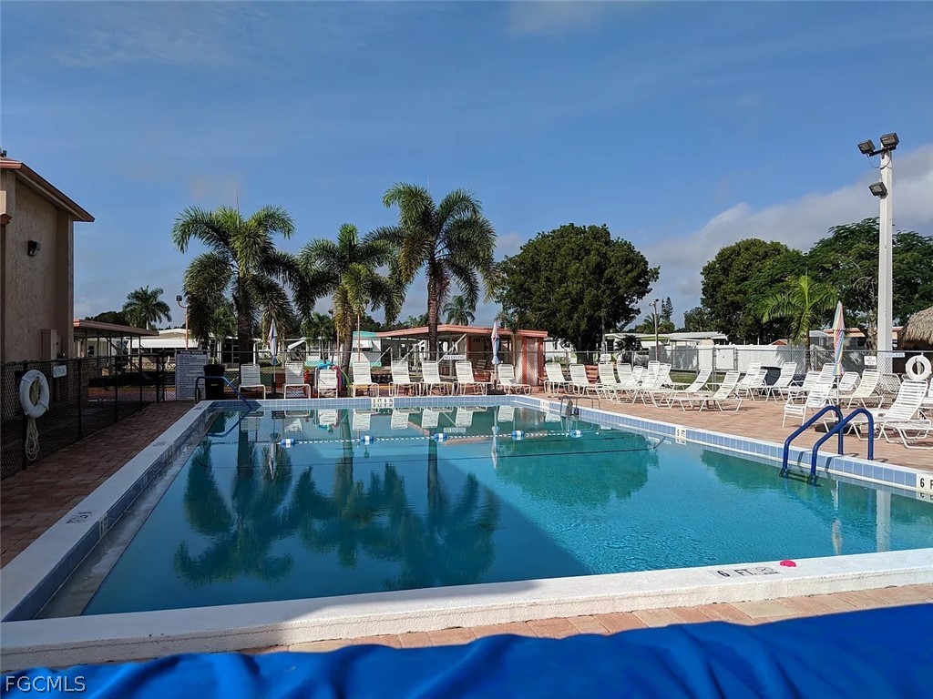 47 Poinsettia Drive Fort Myers FL 33905 2026006942 image19
