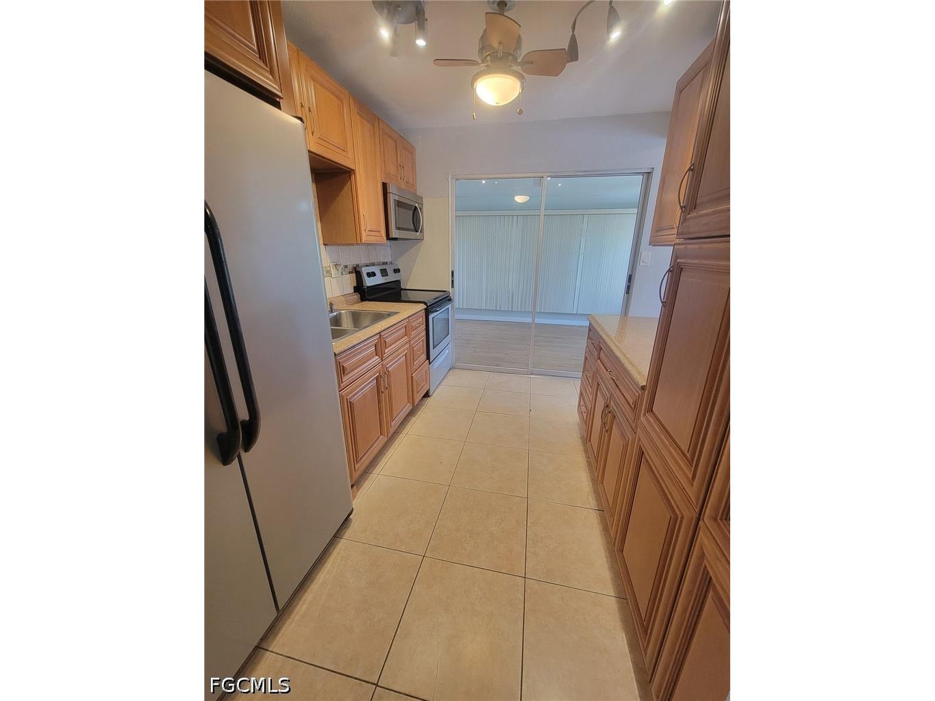 47 Tangelo Court Lehigh Acres FL 33936 2026014498 image7